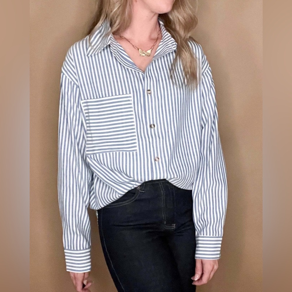By Together Striped Blue and White Button-Up Shirt, size Medium